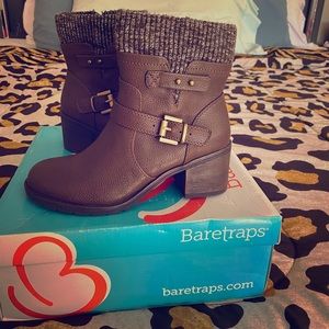 Ankle booties perfect for Fall season.